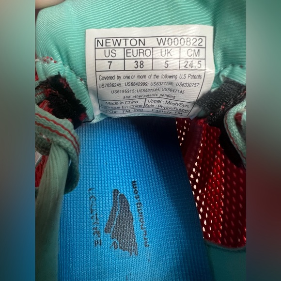 Newton Running Sneaker size 7 - Picture 2 of 7